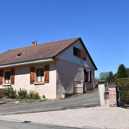 Spacious Holiday Home With Sauna In Celles Sur Plaine إِجويشا المظهر الخارجي الصورة